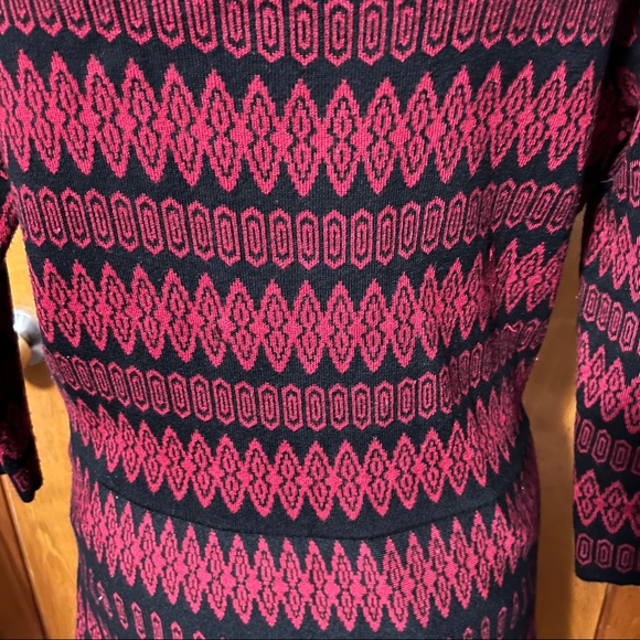 Danny and Nicole red & black dress rayon & polyester comfy size large - Picture 4 of 9